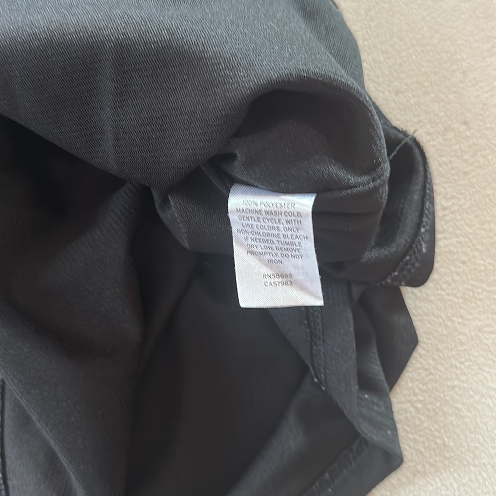 NWOT Halogen Ruched Top - Picture 4 of 7